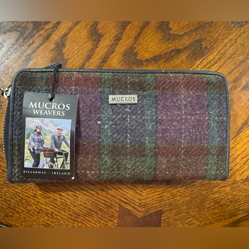 Mucros Plaid Wool Wallet - Green & Burgundy NWT